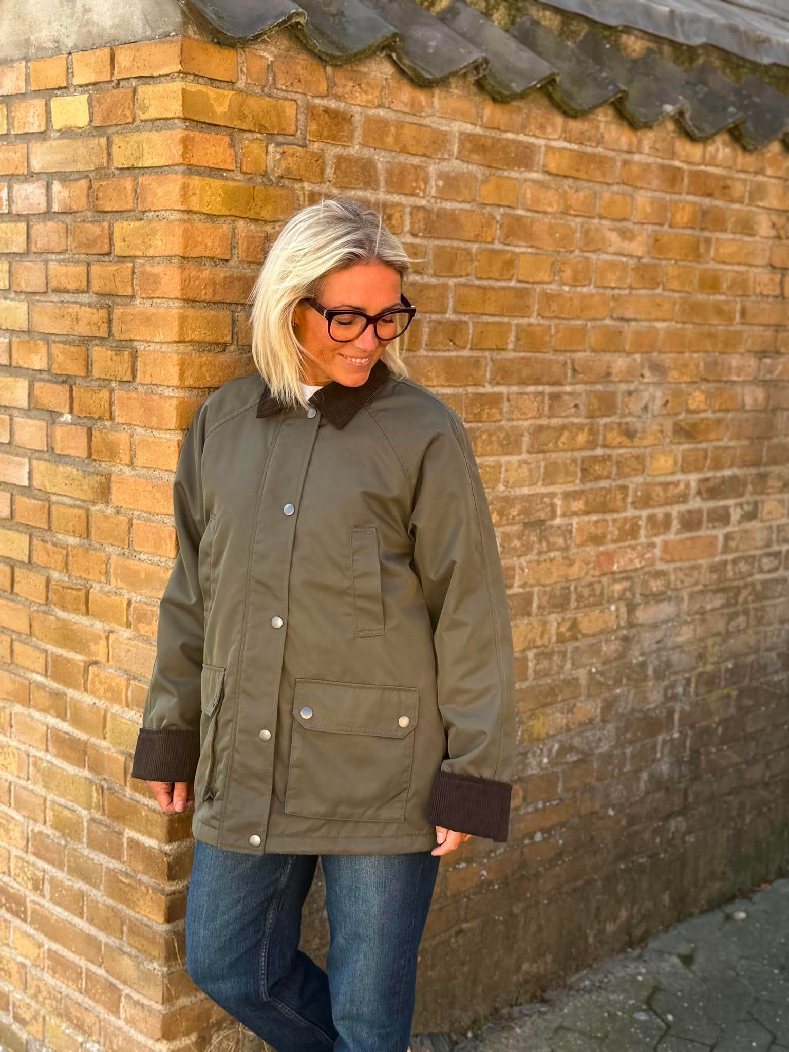 VMWALES Jacket - Grape Leaf